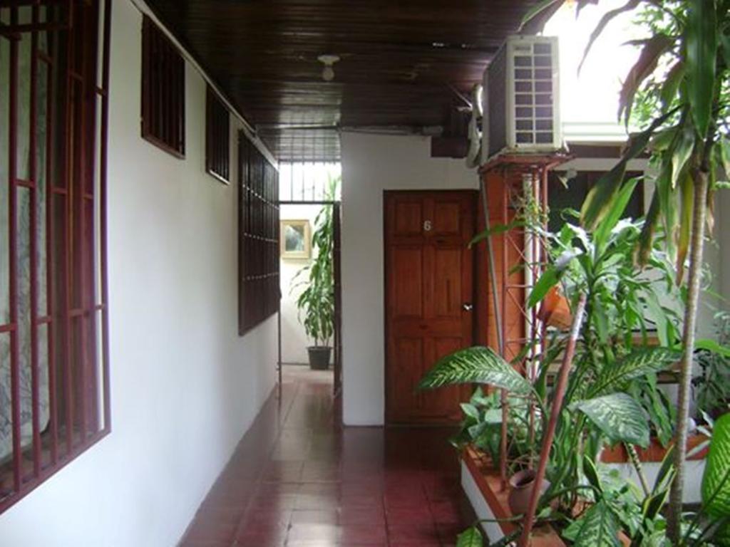 Hotel Jackie'S House Puntarenas Bilik gambar