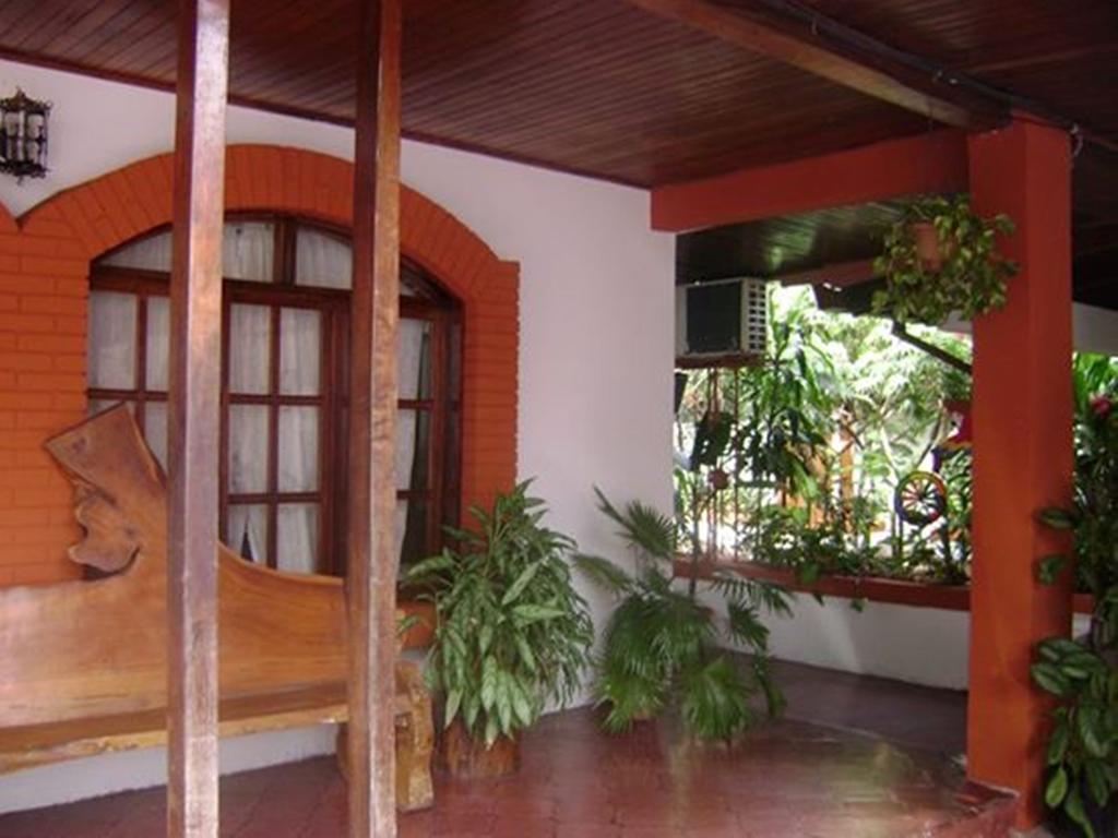 Hotel Jackie'S House Puntarenas Luaran gambar