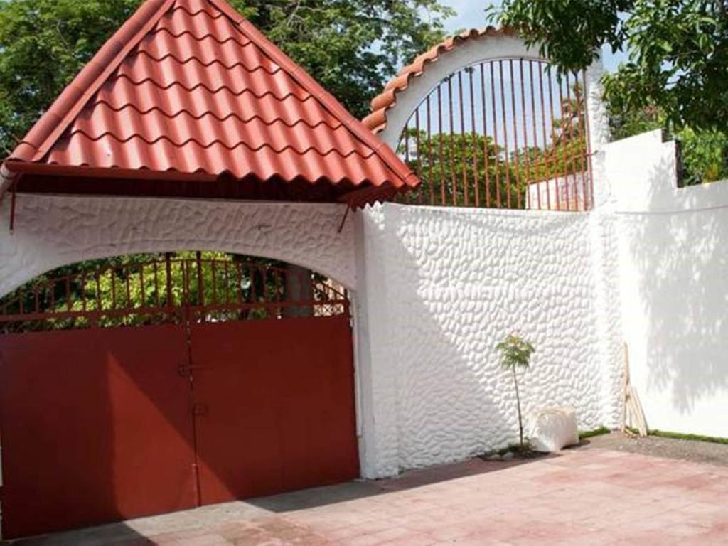 Hotel Jackie'S House Puntarenas Luaran gambar