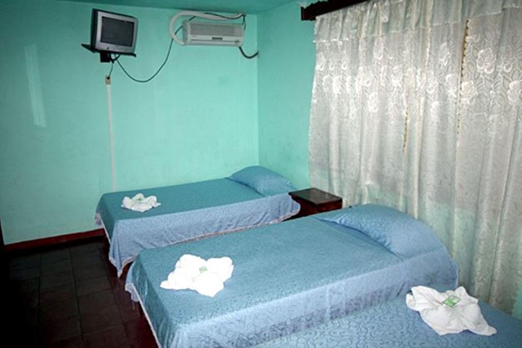 Hotel Jackie'S House Puntarenas Bilik gambar