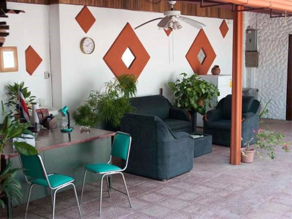 Hotel Jackie'S House Puntarenas Luaran gambar