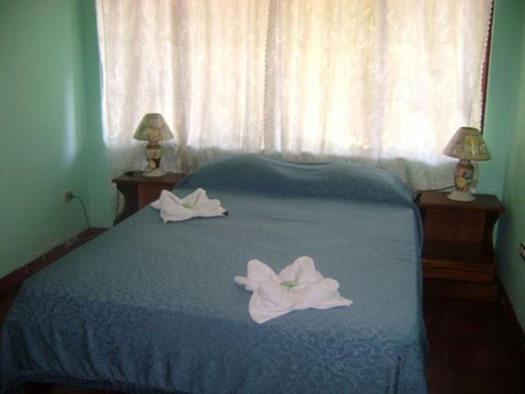 Hotel Jackie'S House Puntarenas Bilik gambar
