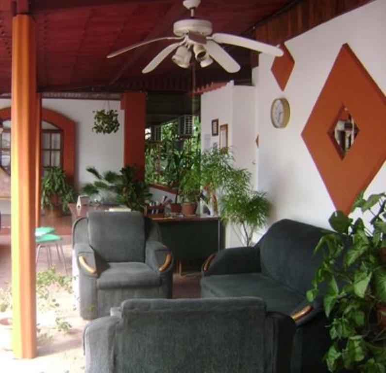 Hotel Jackie'S House Puntarenas Luaran gambar